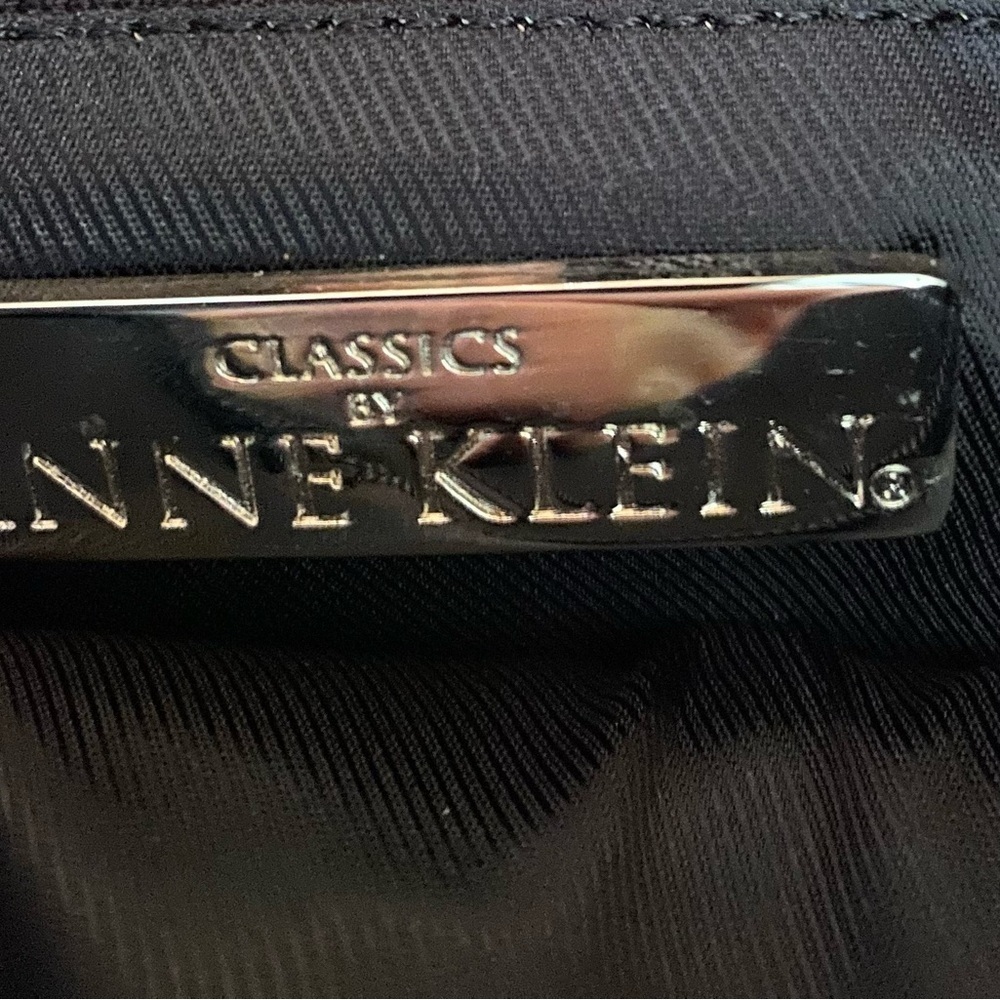 Anne Klein Shoulder Bag - Picture 5 of 7